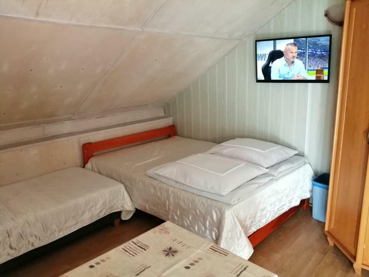 Pokoje Goscinne Mielno  Buitenkant foto