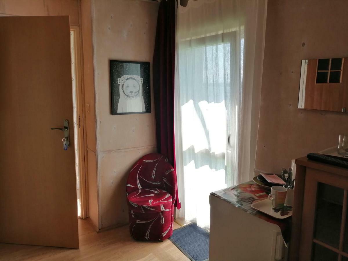 Pokoje Goscinne Mielno  Buitenkant foto